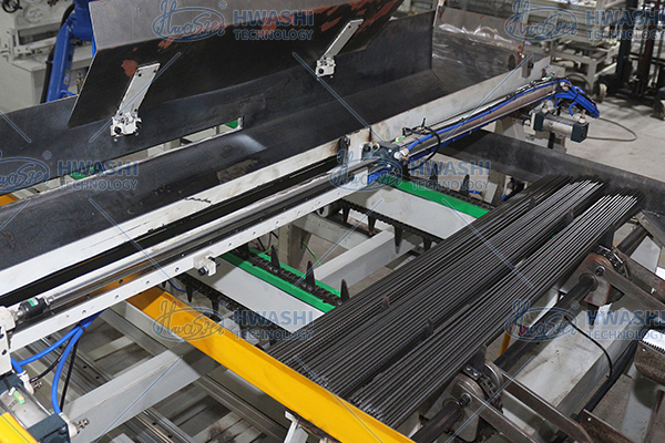 ওয়্যার জাল ডেক শেল্ফিং উৎপাদন লাইন জন্য উন্নত স্বয়ংক্রিয় তারের তাক ঢালাই মেশিন 3